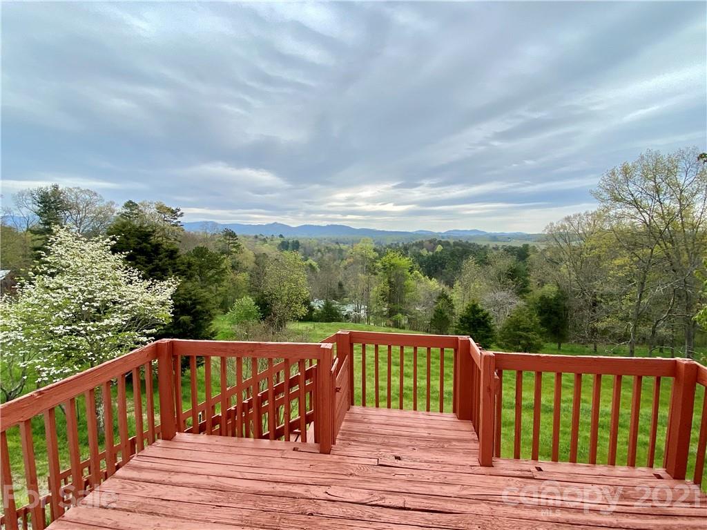 140 Alexander Road Alexander, NC 28701 - Photo 6 of 39 Gallery Image 6
