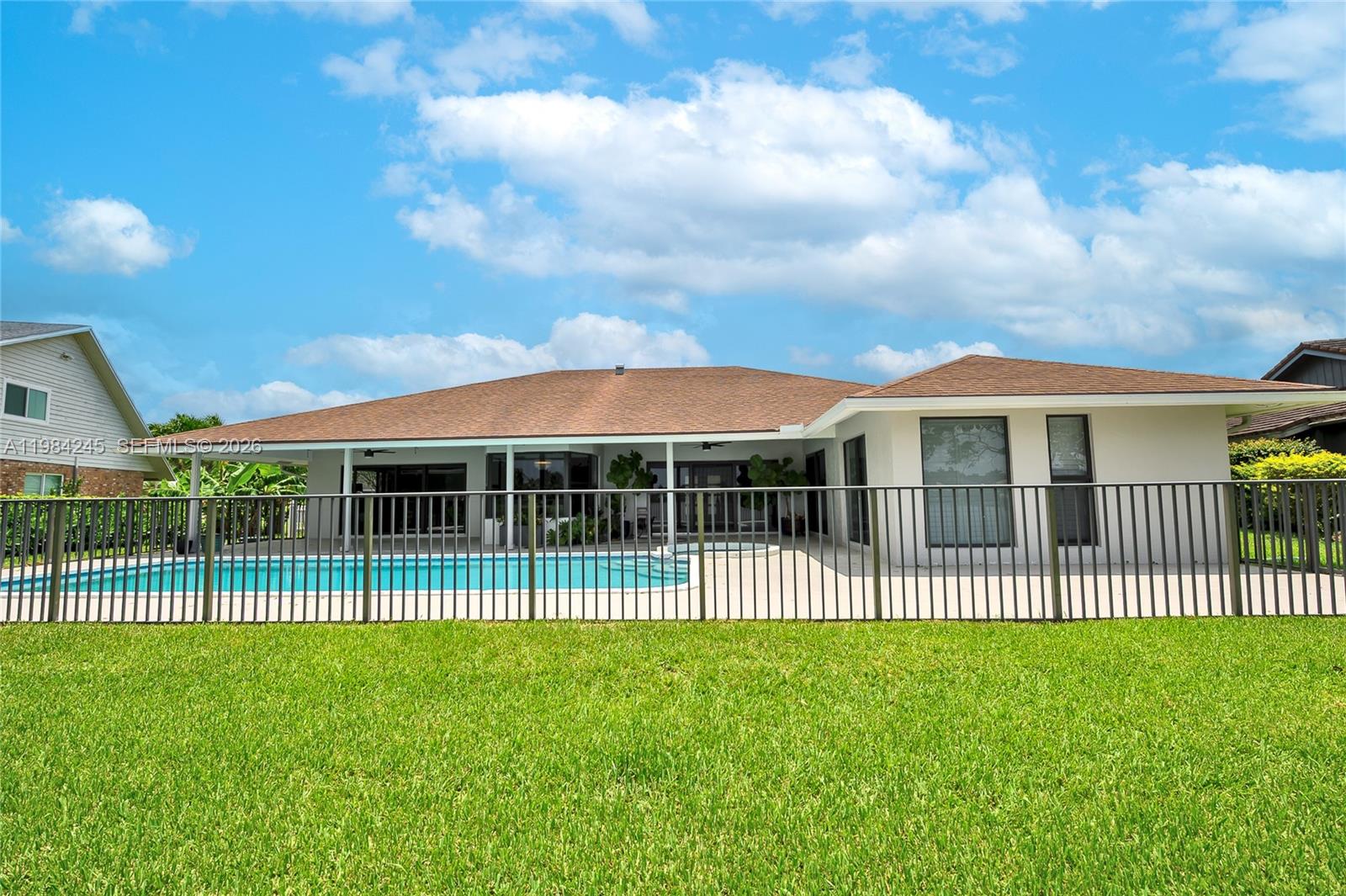 17611 Lake Park Road Boca Raton, FL 33487 - Photo 30 of 33