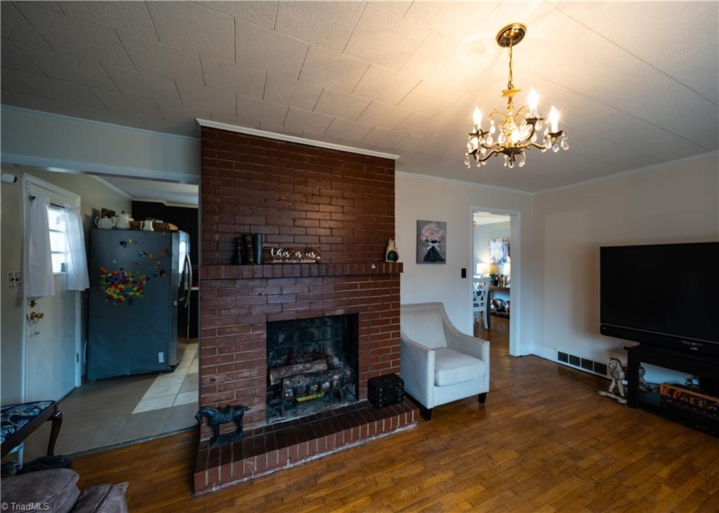 184 Chatham Road Mount Airy, NC 27030 - Photo 4 of 14 Gallery Image 4
