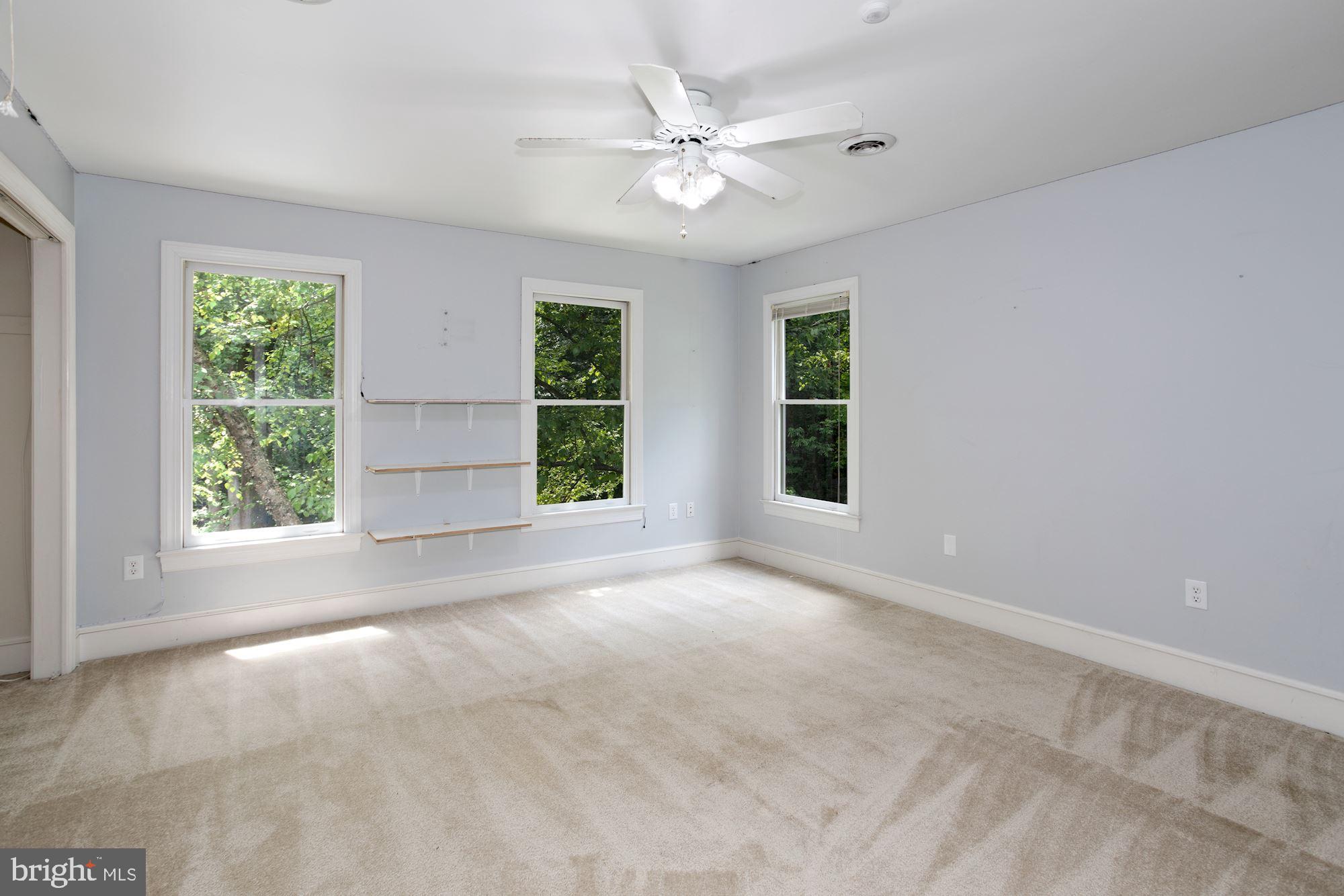 20631 Blue Ridge Mountain Road Paris, VA 20130 - Photo 19 of 23 Gallery Image 19