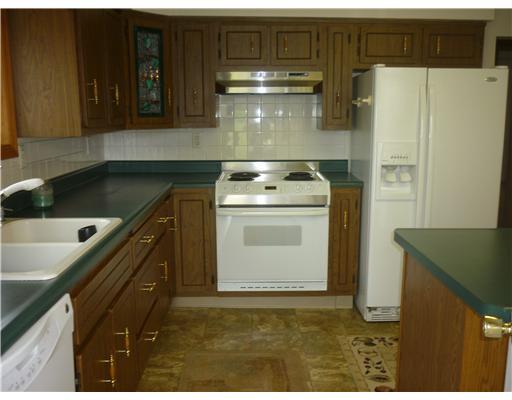 853 Middletown Road New Stanton, PA 15672 - Photo 8 of 14 Kitchen.