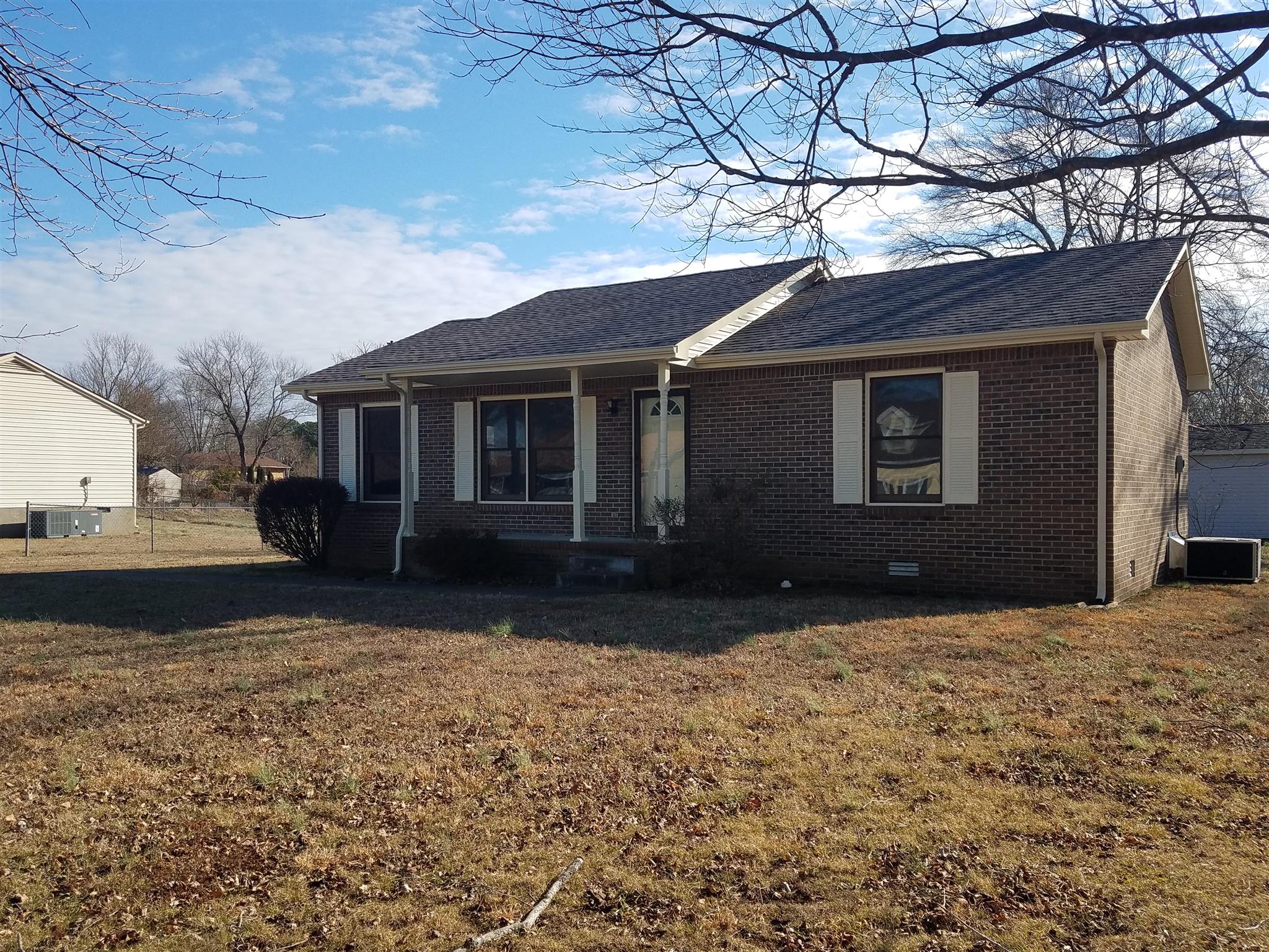 322 Pitt Lane Springfield, TN 37172 - Photo 1 of 5 a house view with a backyard space