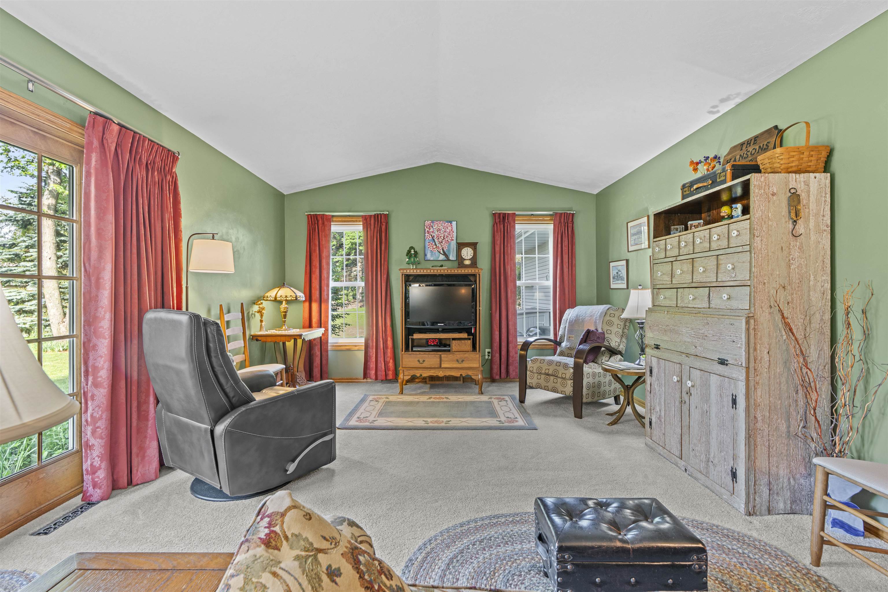 N340 Tamarack Circle Appleton, WI 54915 - Photo 22 of 81