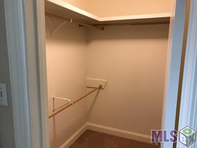 $1,800 | 3326 Lake Street, Unit E, Baton Rouge, LA 70802