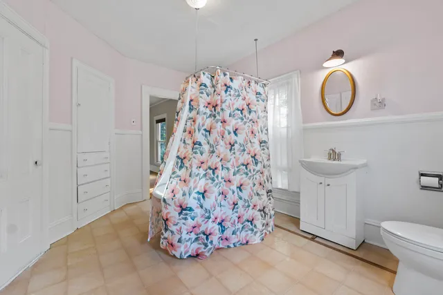 $370,000 | 11 Center Street, Richmond, ME 04357