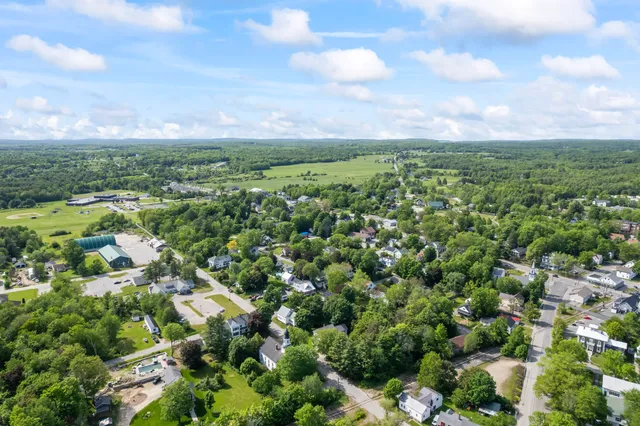 $370,000 | 11 Center Street, Richmond, ME 04357