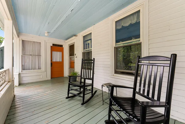 $370,000 | 11 Center Street, Richmond, ME 04357