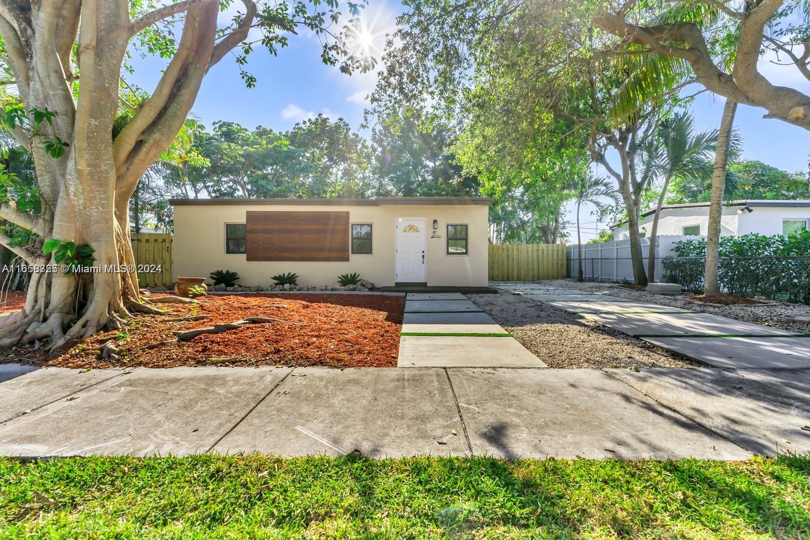 3760 Southwest 45th Ave Unit 3760  