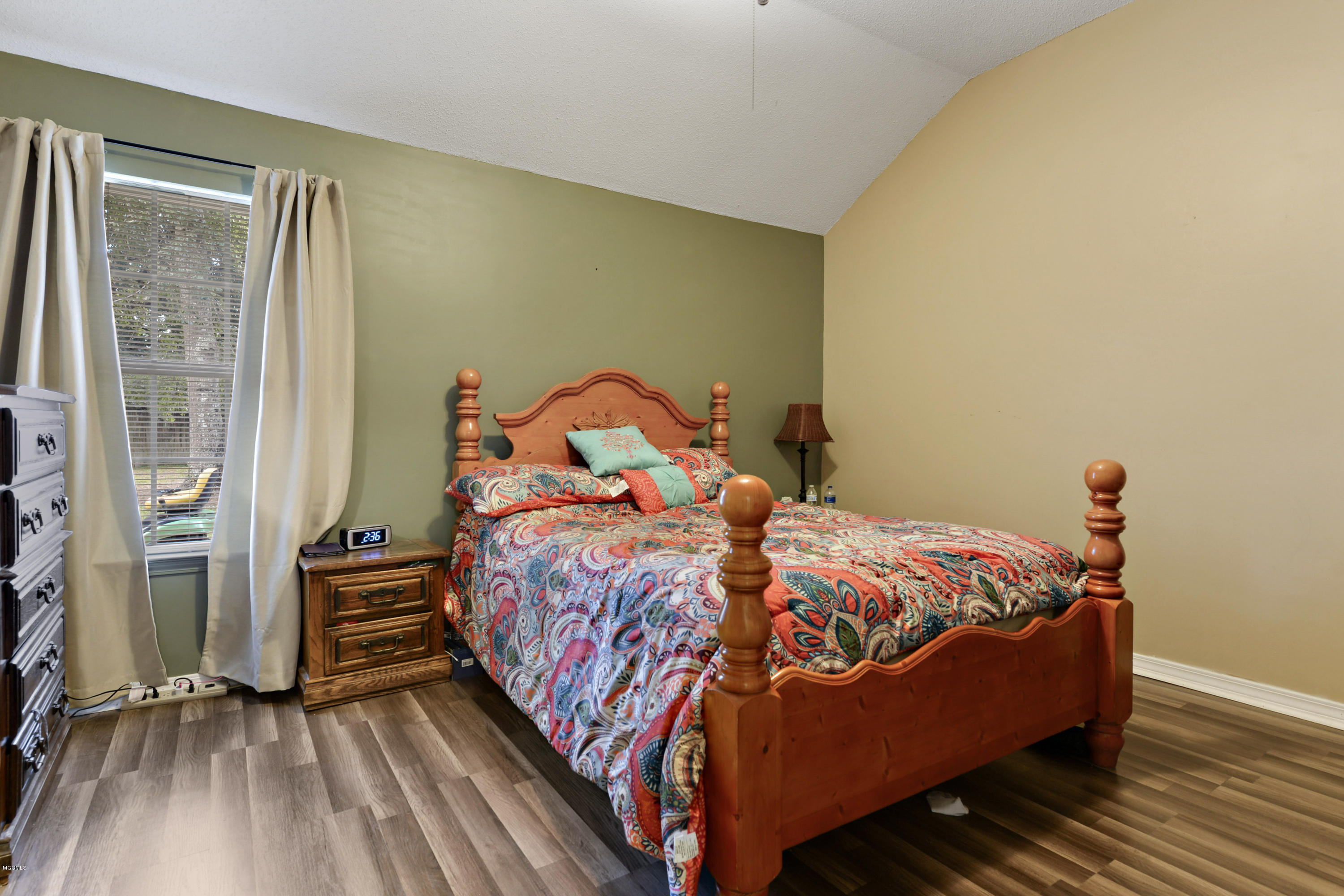 9665 West Oaklawn Road Biloxi, MS 39532 - Photo 11 of 18 011-1