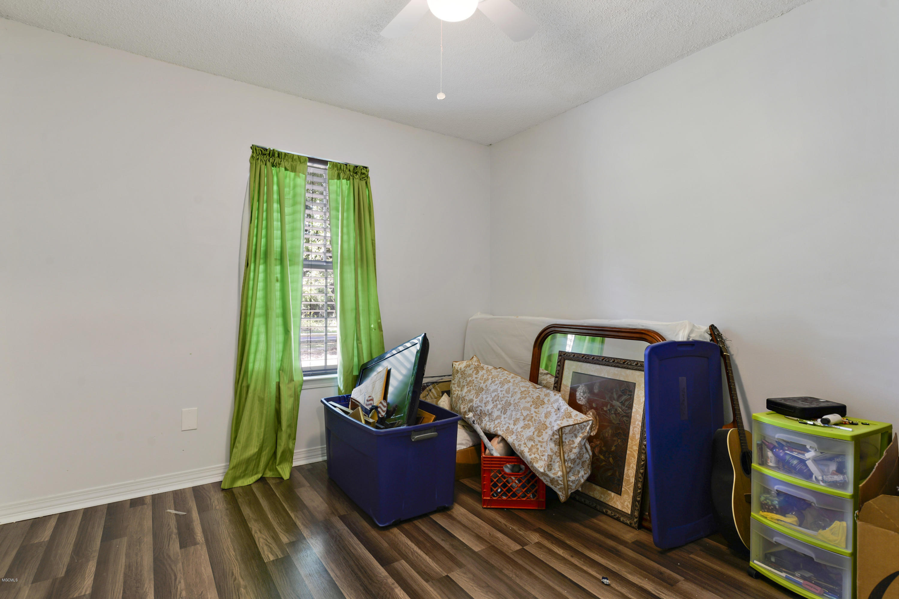 9665 West Oaklawn Road Biloxi, MS 39532 - Photo 15 of 18 015-1