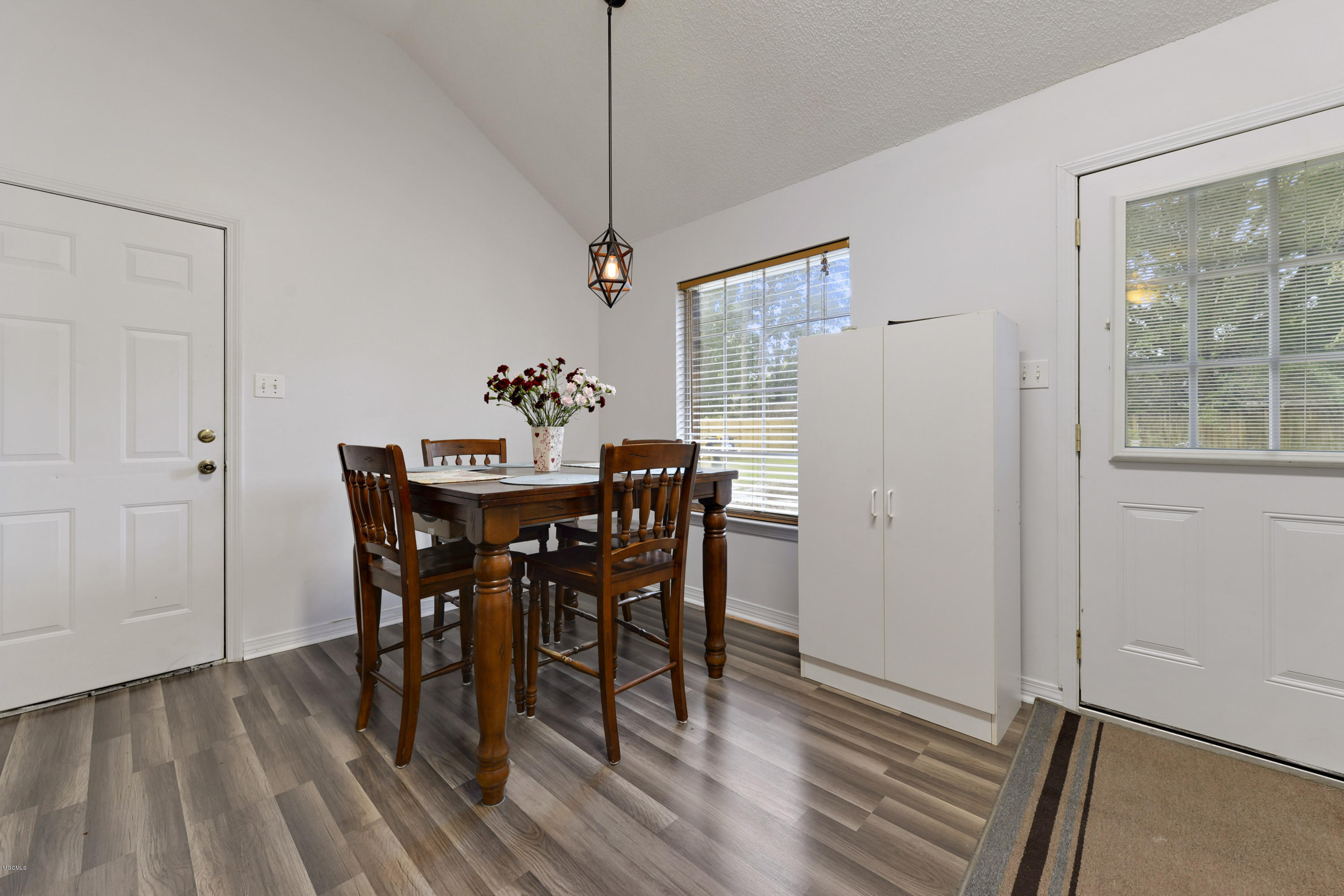 9665 West Oaklawn Road Biloxi, MS 39532 - Photo 10 of 18 010-1