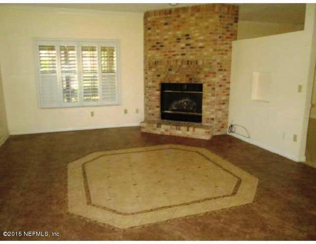 910 Creighton Road Orange Park, FL 32003 - Photo 5 of 8 8