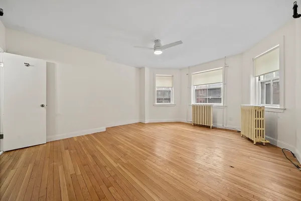 $2,000 | 48 Fenway, Unit 2, Boston, MA 02215