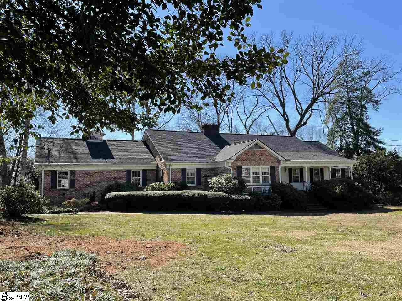 18 Normandy Road Greenville, SC 29615 - Photo 1 of 36 Gallery Image 1