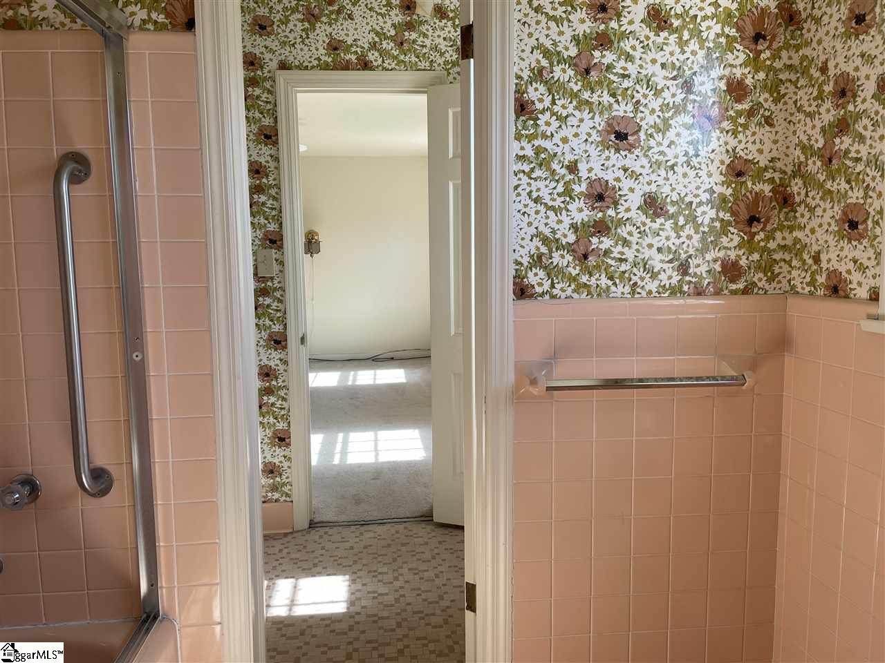 18 Normandy Road Greenville, SC 29615 - Photo 19 of 36 Gallery Image 19