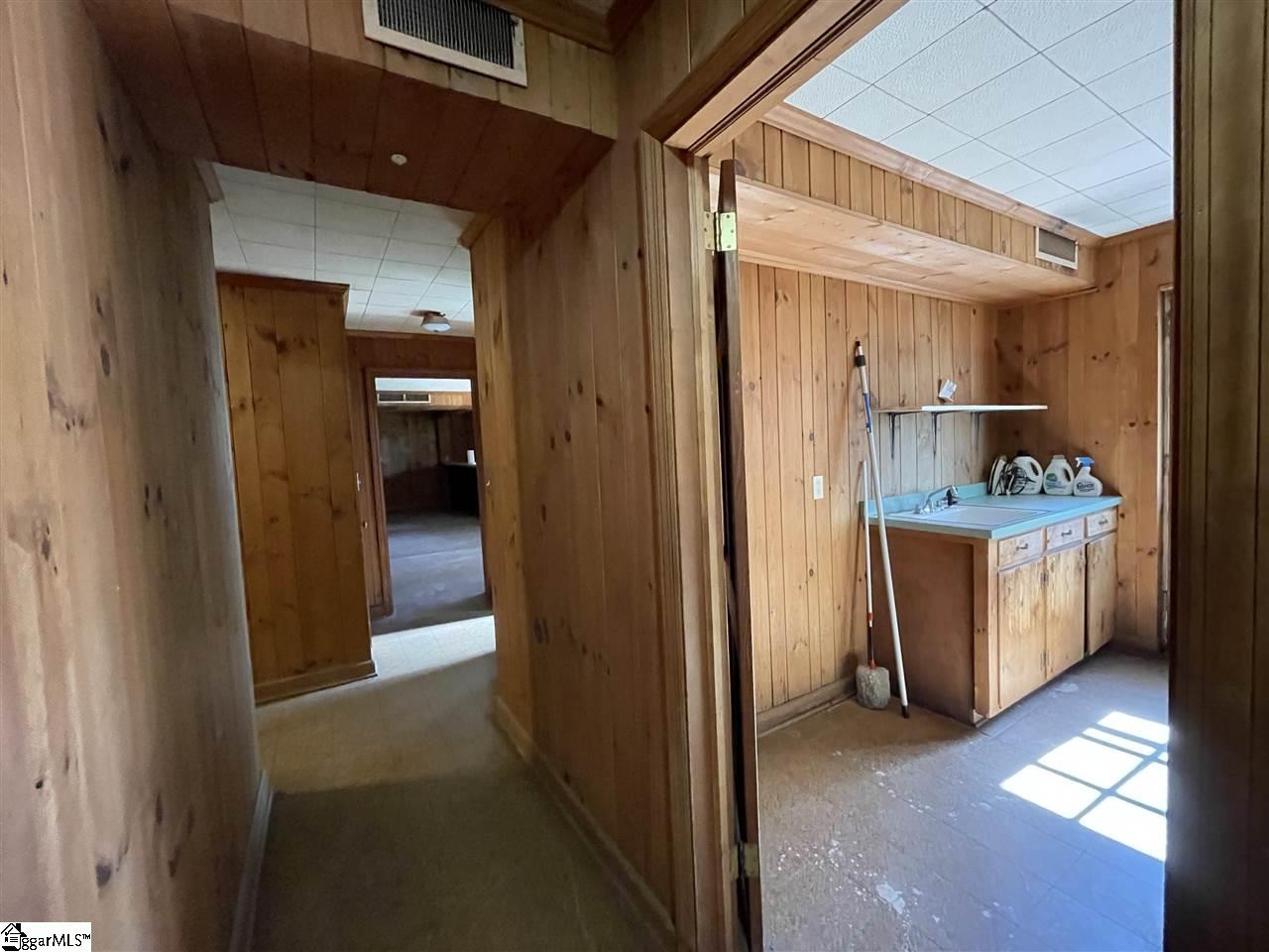 18 Normandy Road Greenville, SC 29615 - Photo 30 of 36 Gallery Image 30