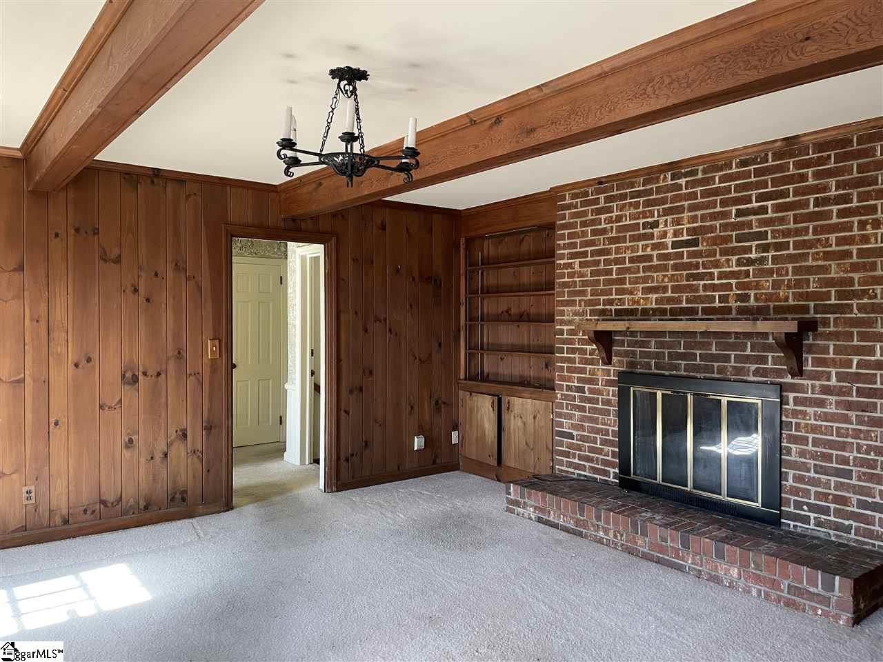 18 Normandy Road Greenville, SC 29615 - Photo 7 of 36 Gallery Image 7