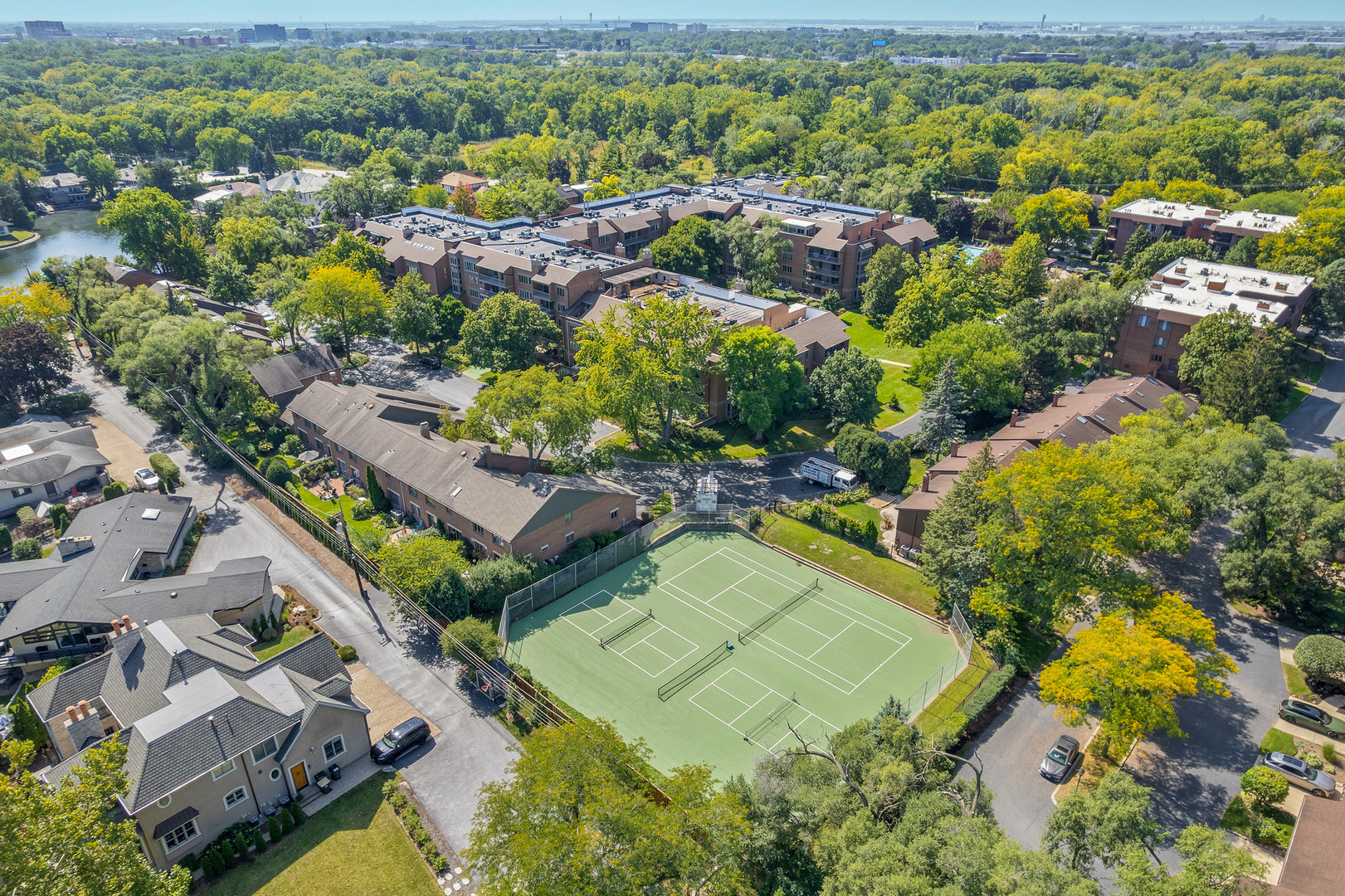 22 Park Lane, Unit 203 Park Ridge, IL 60068 - Photo 5 of 33 an aerial view of a house with a yard