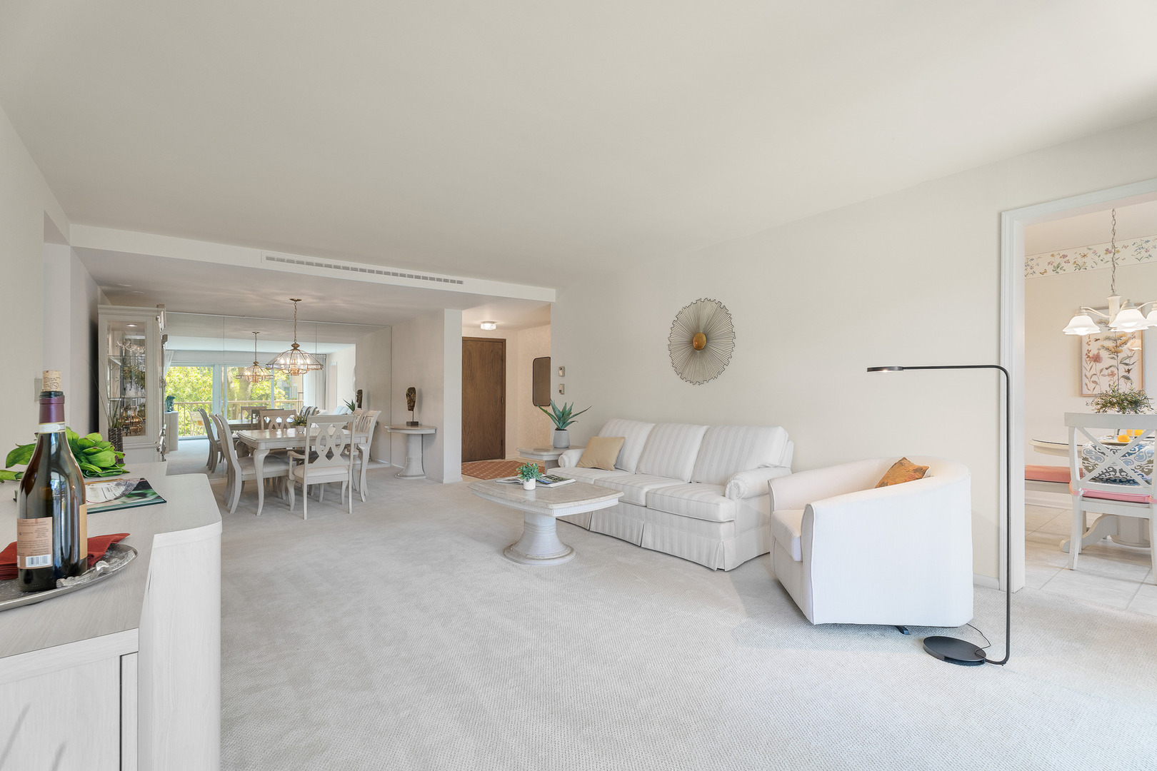 22 Park Lane, Unit 203 Park Ridge, IL 60068 - Photo 10 of 33 a living room with furniture and white walls