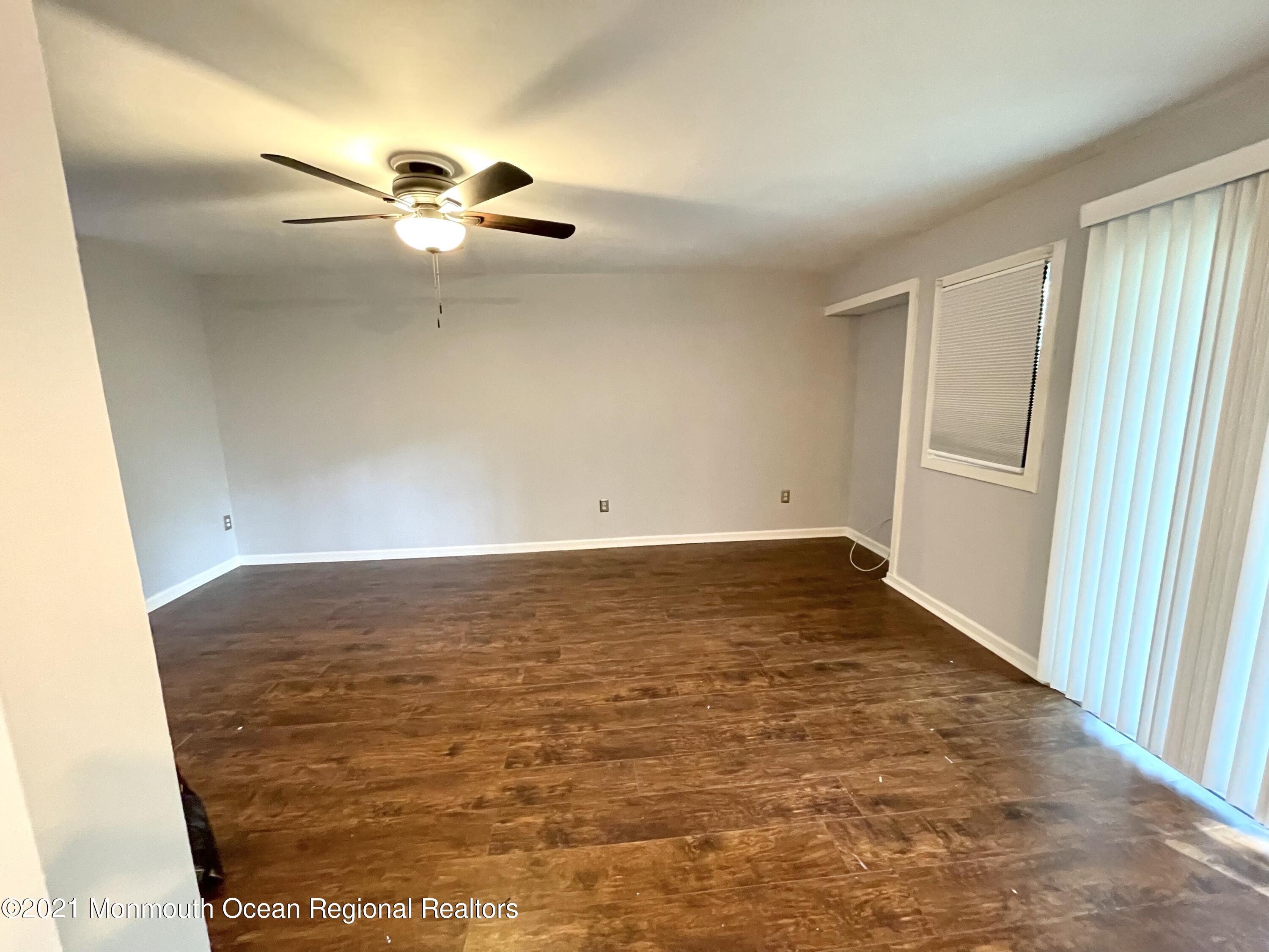 7 Woodpecker Road, Unit 1000 Howell, NJ 07731 - Photo 11 of 22 2BF6E959-B834-4BD4-A8DC-16D2129EBDBF