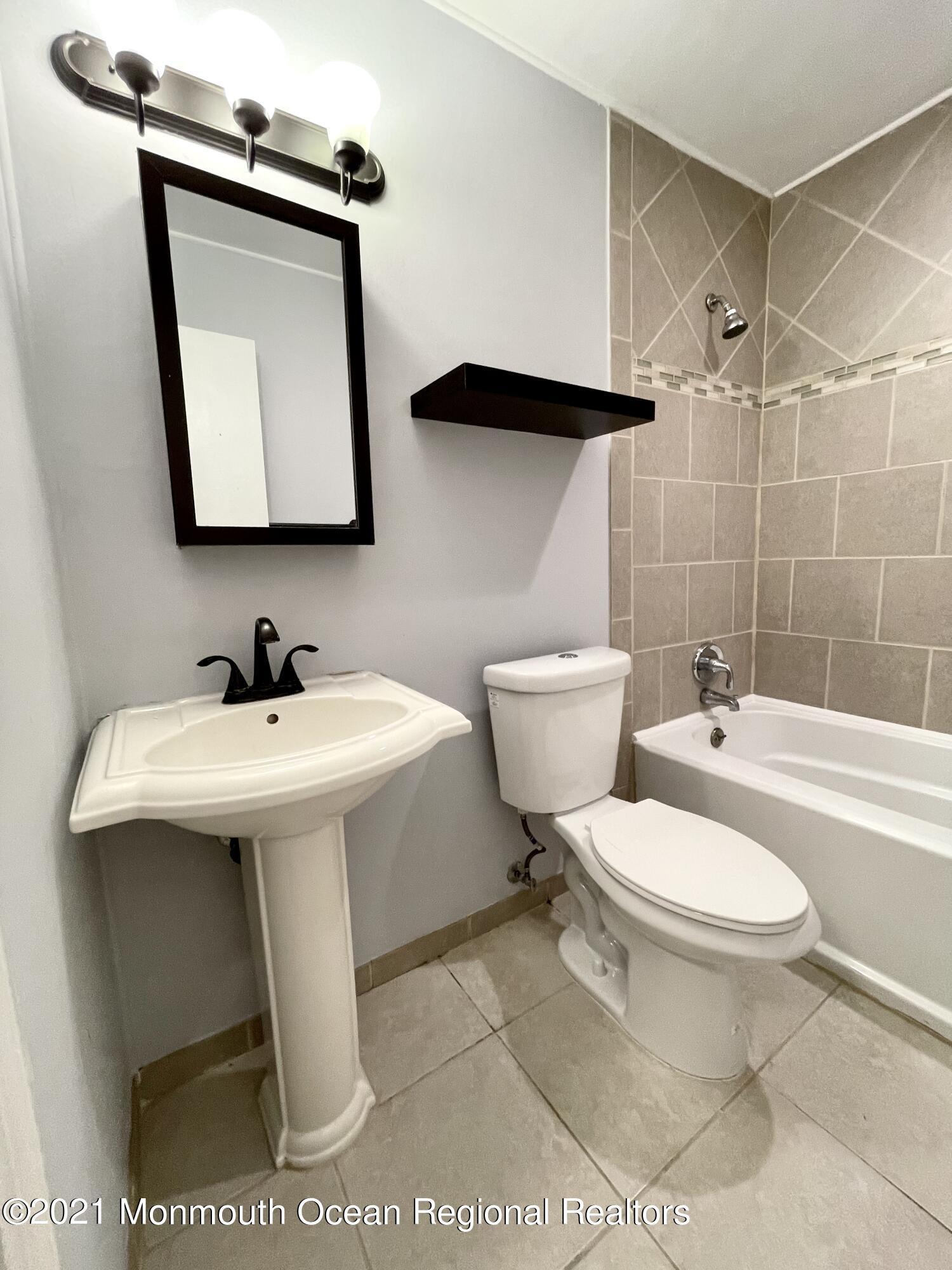 7 Woodpecker Road, Unit 1000 Howell, NJ 07731 - Photo 16 of 22 CAED13E4-F1B6-44F1-AF3E-8AE940F004A8