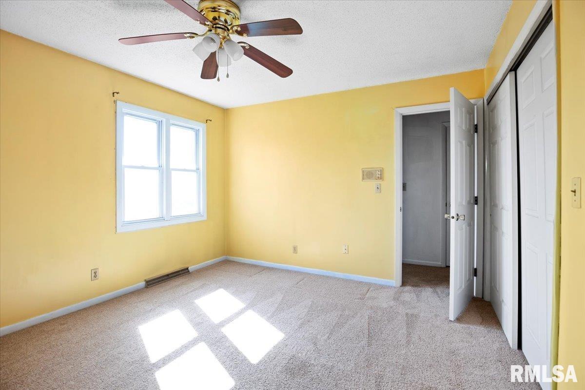 196 Golf Road Springfield, IL 62704 - Photo 14 of 21