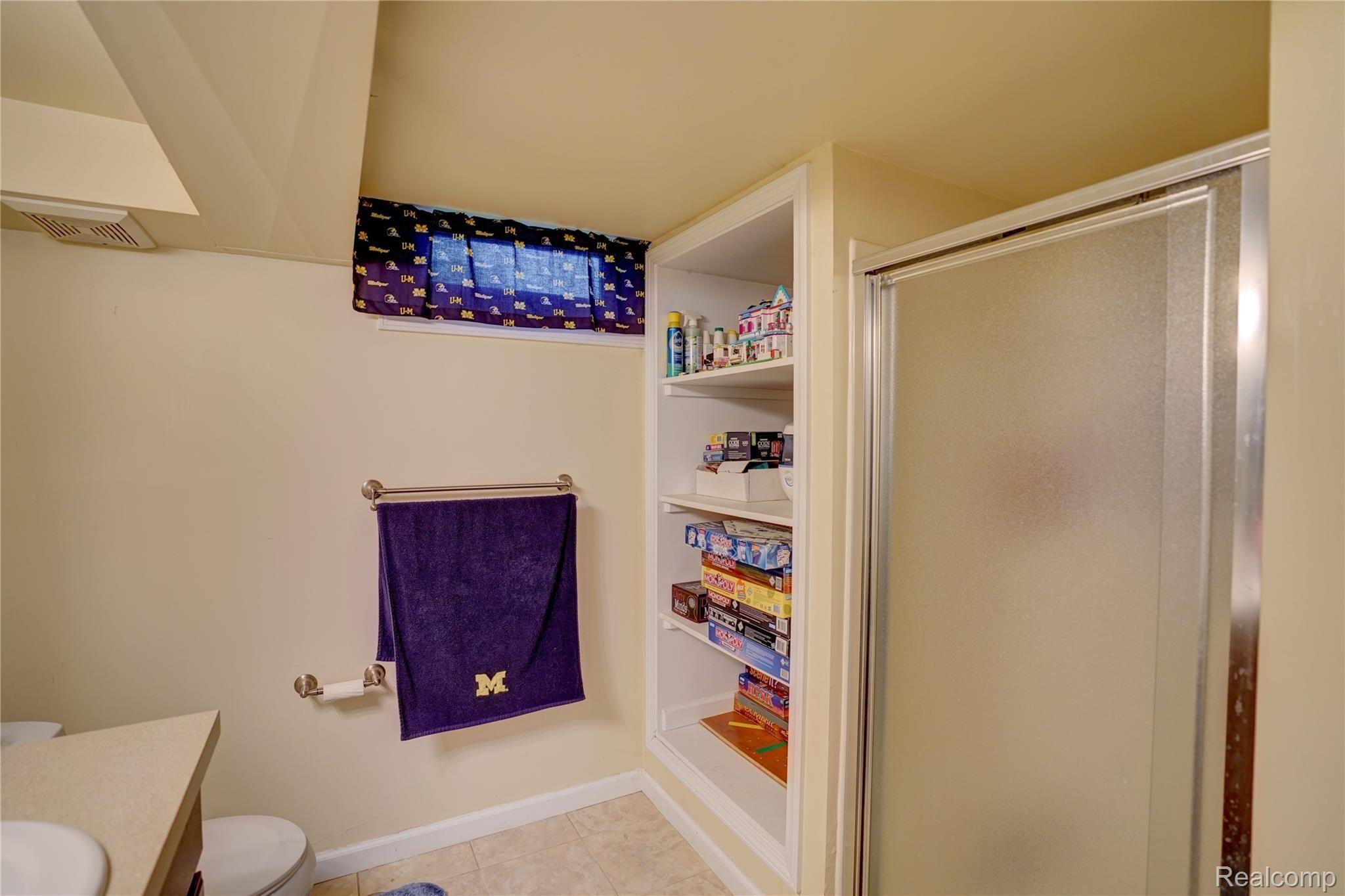 5231 Lethbridge Road Grand Blanc, MI 48439 - Photo 35 of 36 5253 Lethbridge Rd 61.jpg
