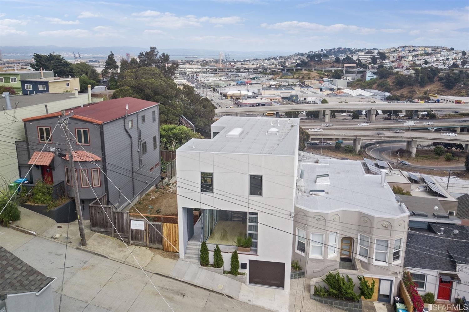 147 Bronte Street San Francisco, CA 94110 - Photo 3 of 65