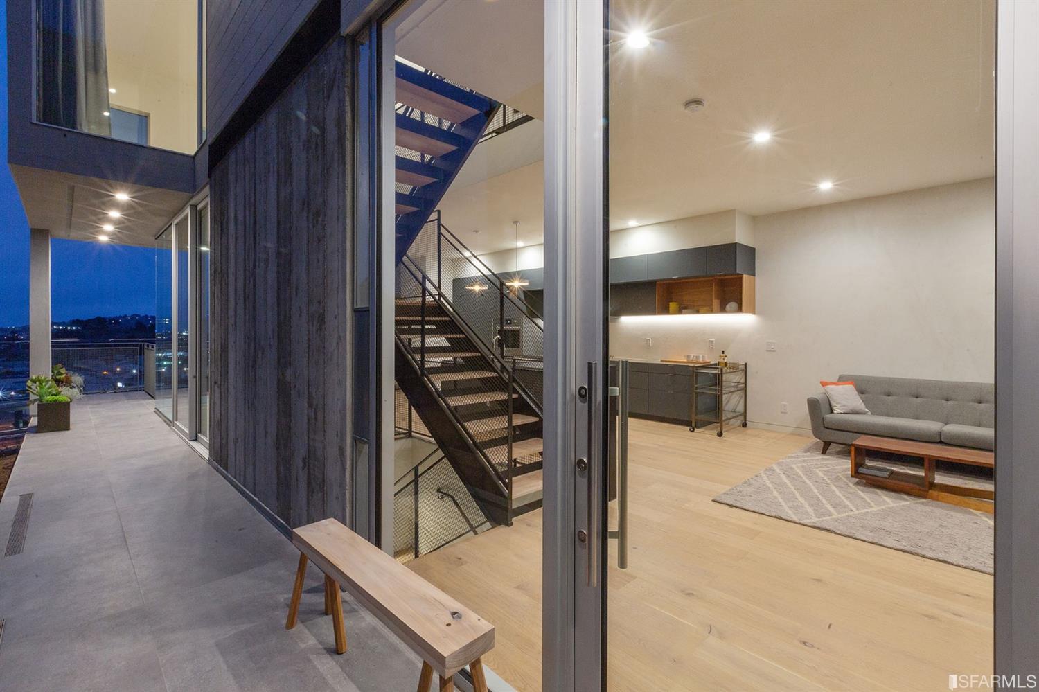 147 Bronte Street San Francisco, CA 94110 - Photo 6 of 65