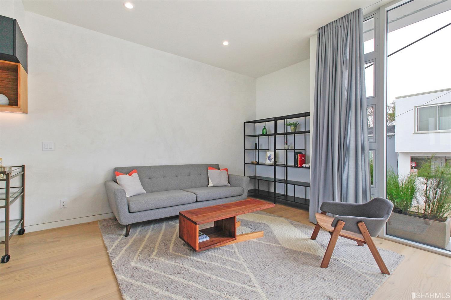 147 Bronte Street San Francisco, CA 94110 - Photo 7 of 65