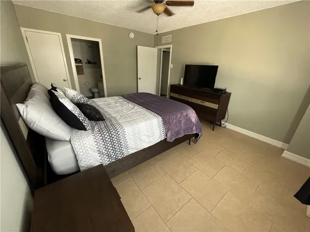 $179,500 | 715 South Upper Broadway, Unit 202, Corpus Christi, TX 78401
