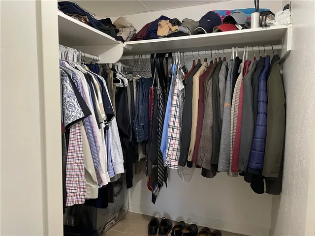 $179,500 | 715 South Upper Broadway, Unit 202, Corpus Christi, TX 78401