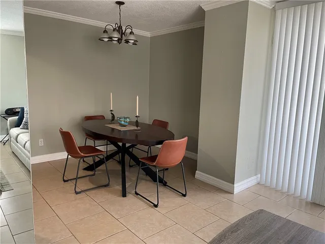 $179,500 | 715 South Upper Broadway, Unit 202, Corpus Christi, TX 78401