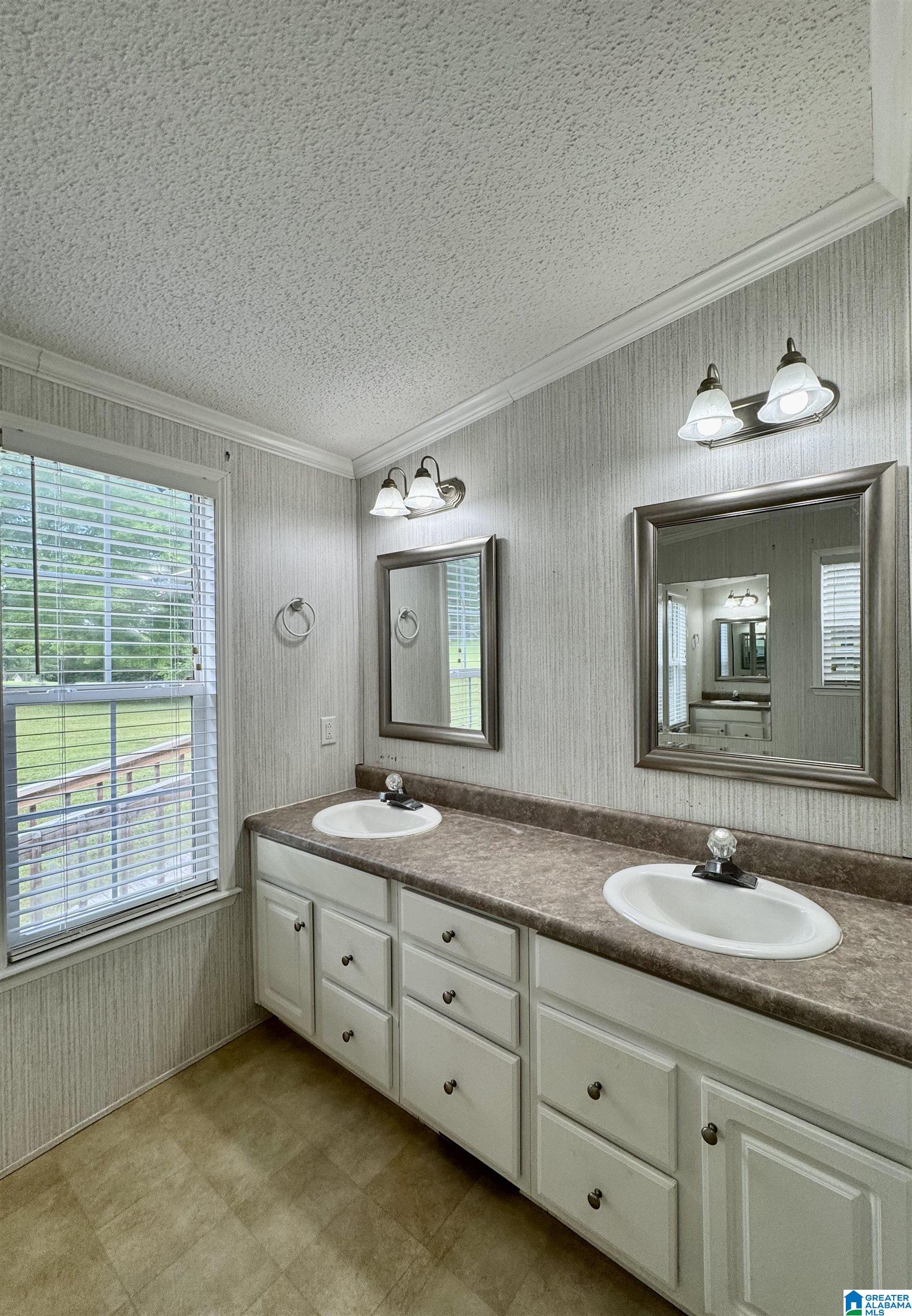 314 Jim Thomas Road Hayden, AL 35079 - Photo 34 of 48 Gallery Image 34