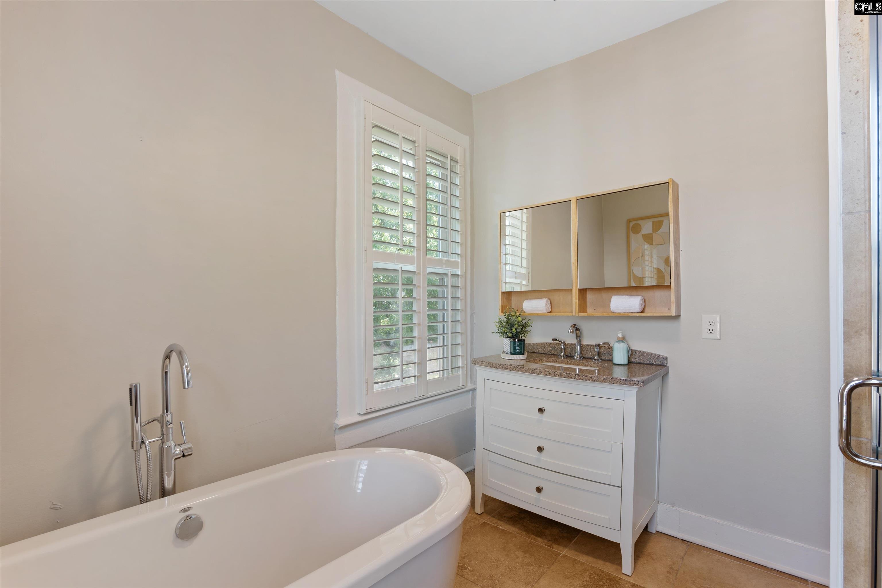 2230 Rembert Street Columbia, SC 29201 - Photo 27 of 48