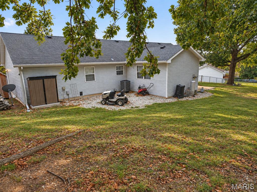 20145 Selby Road Waynesville, MO 65583 - Photo 2 of 6 Gallery Image 2