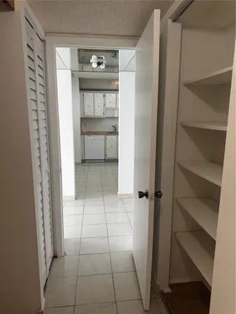 $2,000 | 2851 Northeast 183rd Street, Unit 2004, Aventura, FL 33160