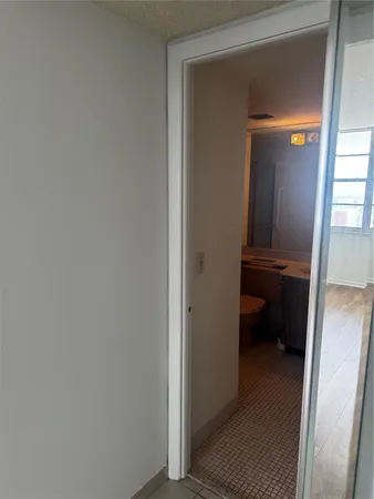 $2,000 | 2851 Northeast 183rd Street, Unit 2004, Aventura, FL 33160