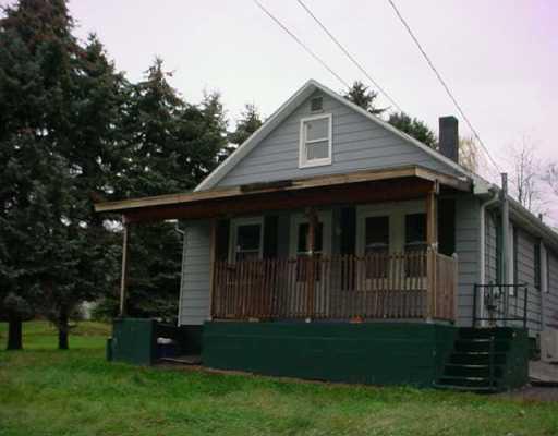 1017 Monaca Road Monaca, PA 15061 - Photo 1 of 8 Exterior Front.