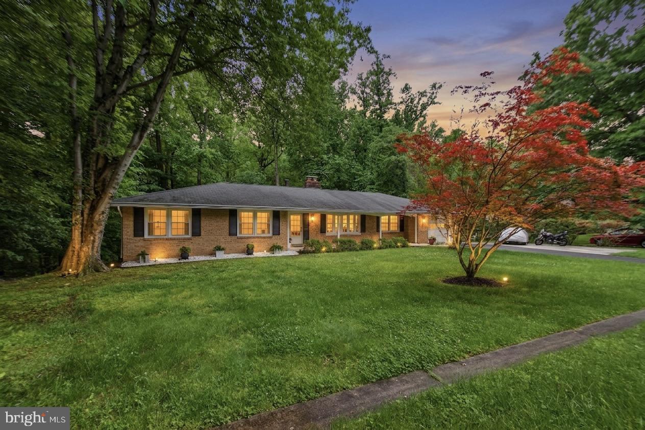 14105 Manchester Road Upper Marlboro, MD 20774 - Photo 4 of 51 Front evening