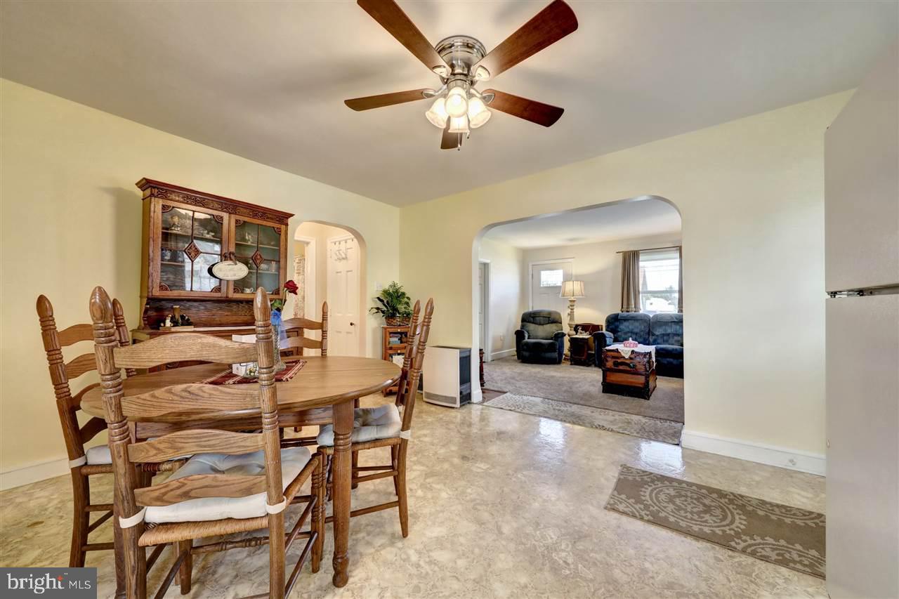 1964 Carlisle Road York, PA 17408 - Photo 14 of 27 Gallery Image 14