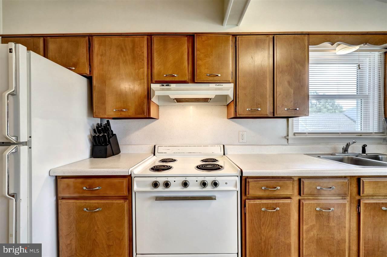 1964 Carlisle Road York, PA 17408 - Photo 17 of 27 Gallery Image 17