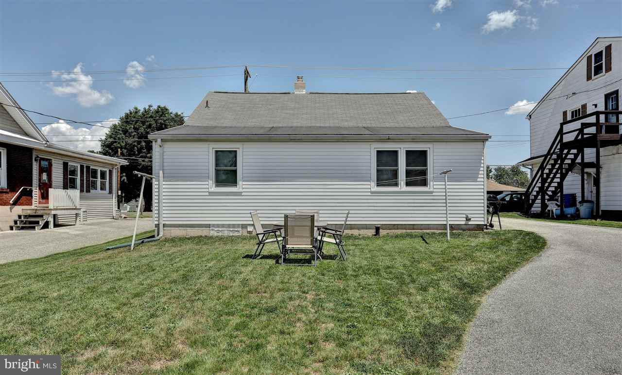 1964 Carlisle Road York, PA 17408 - Photo 24 of 27 Gallery Image 24