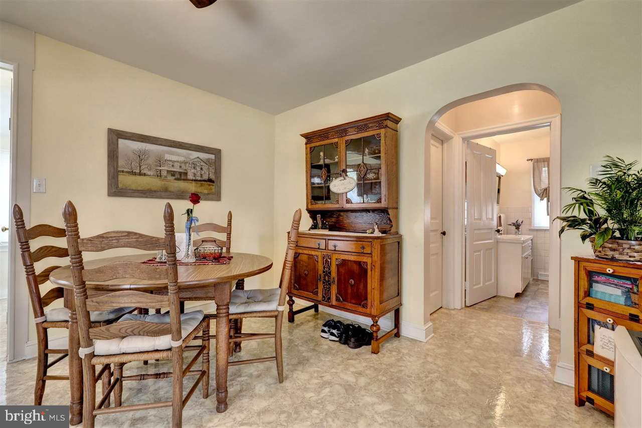 1964 Carlisle Road York, PA 17408 - Photo 9 of 27 Gallery Image 9