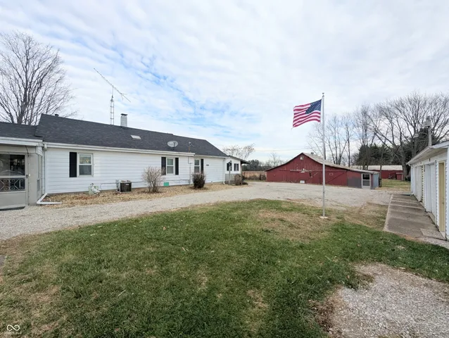 $499,999 | 5599 Highway 9, Hope, IN 47246