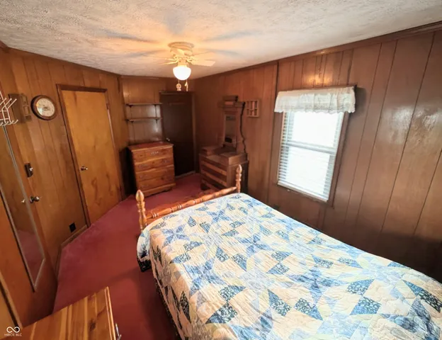 $499,999 | 5599 Highway 9, Hope, IN 47246