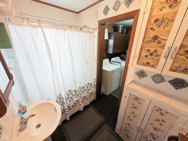 $499,999 | 5599 Highway 9, Hope, IN 47246