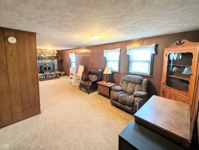 $499,999 | 5599 Highway 9, Hope, IN 47246