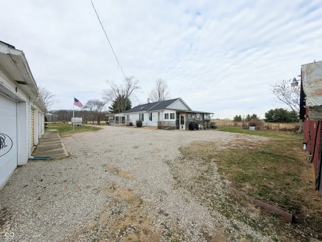 $499,999 | 5599 Highway 9, Hope, IN 47246