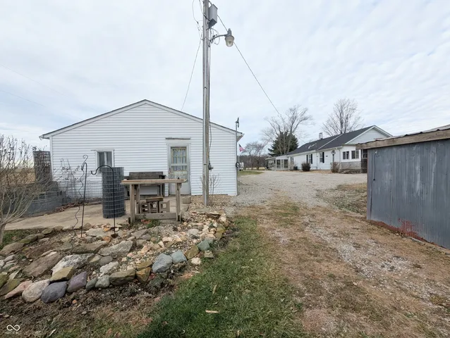 $499,999 | 5599 Highway 9, Hope, IN 47246